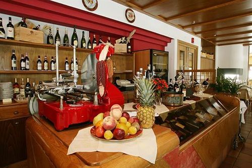 克里米亚酒店 基亚文纳 外观 照片